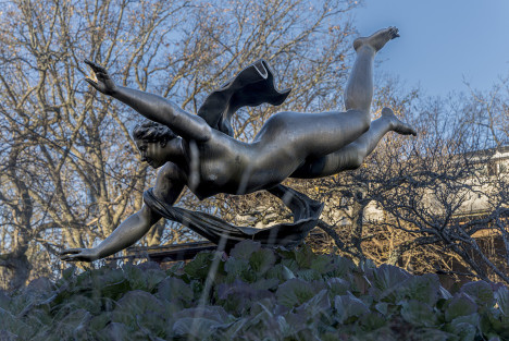 Skulptur av Peter Linde